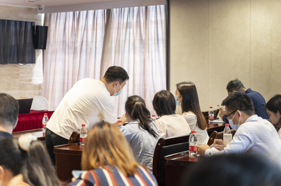 米兰体育app官网-米兰体育（中国）组织开展新闻摄影专题培训