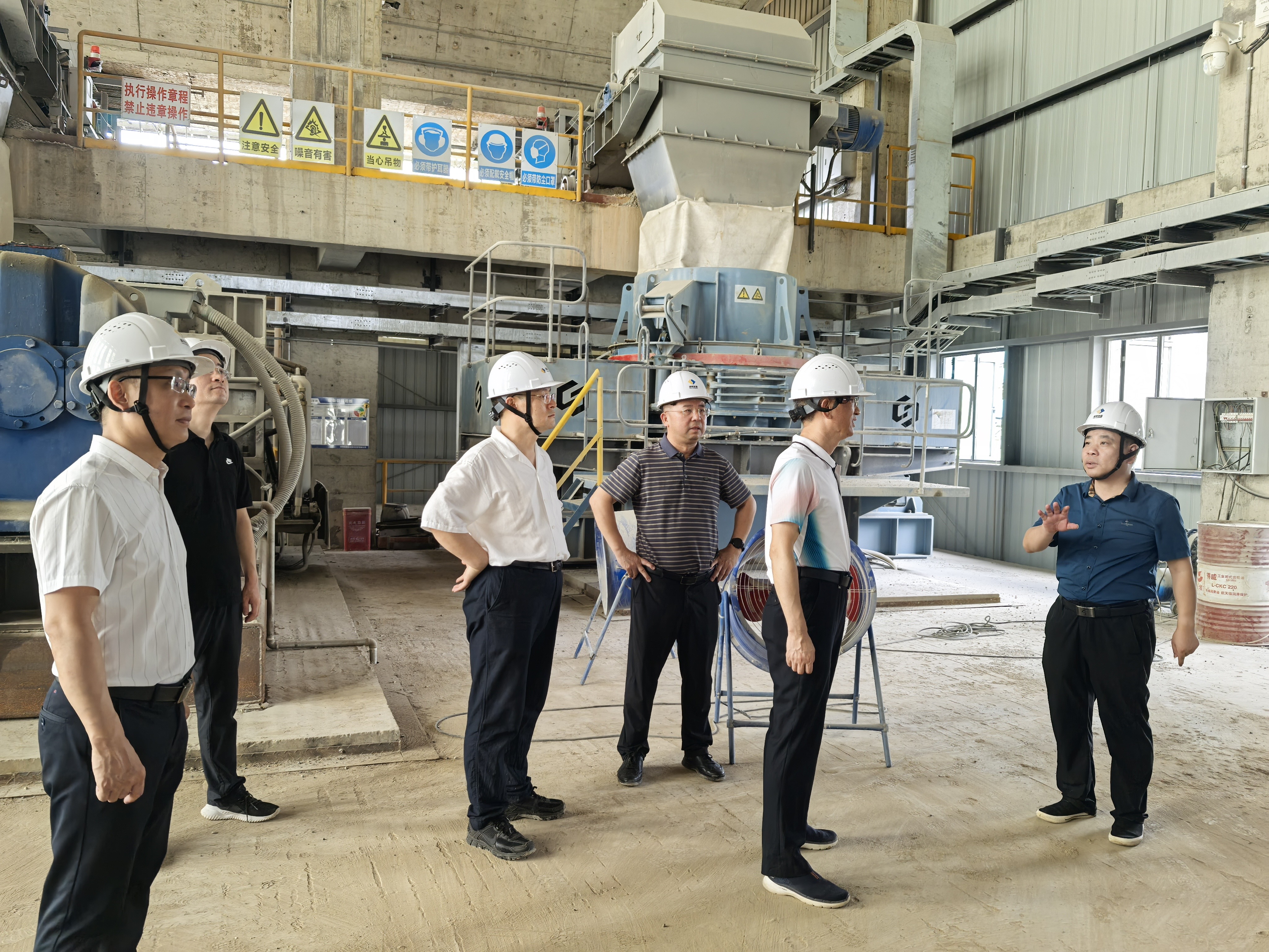 米兰体育app官网-米兰体育（中国）外部董事赴部分所属企业调研